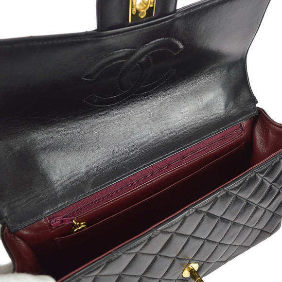 CHANEL 1994-1996 Classic Flap Handbag Medium Black Lambskin 97372 - Picture 8 of 10